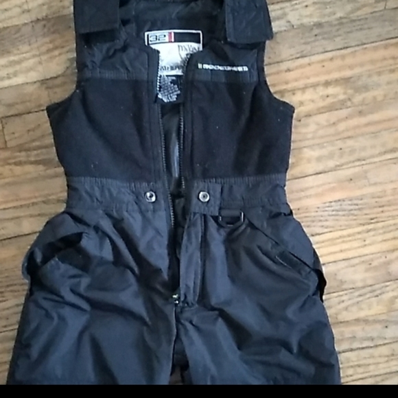 Snowsuit, snow bib, snow pants, coat - Picture 9 of 9